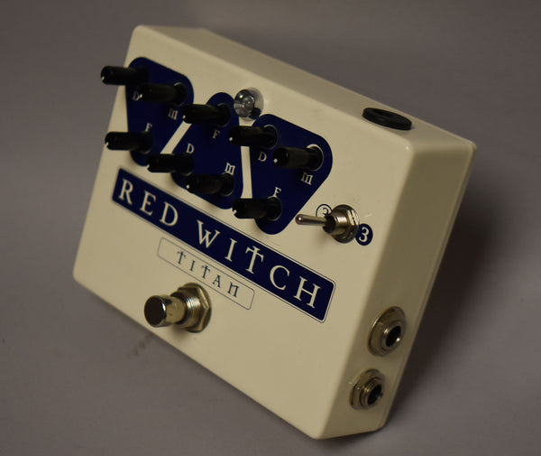 Red-Witch-Titan-Delay-Pedal-Imperial-Vintage-Guitars-Sell