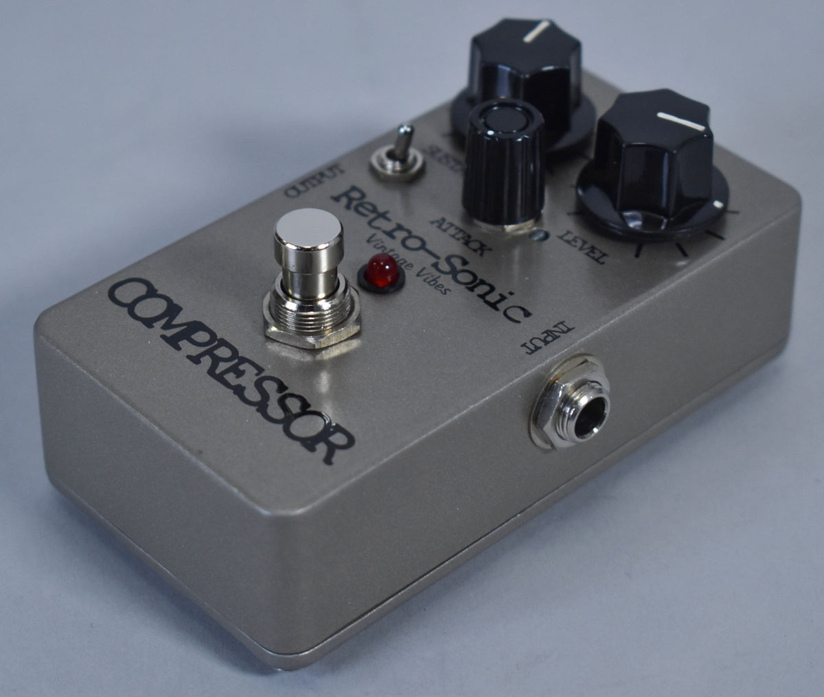 Retro-Sonic Vintage Vibes Compressor Pedal