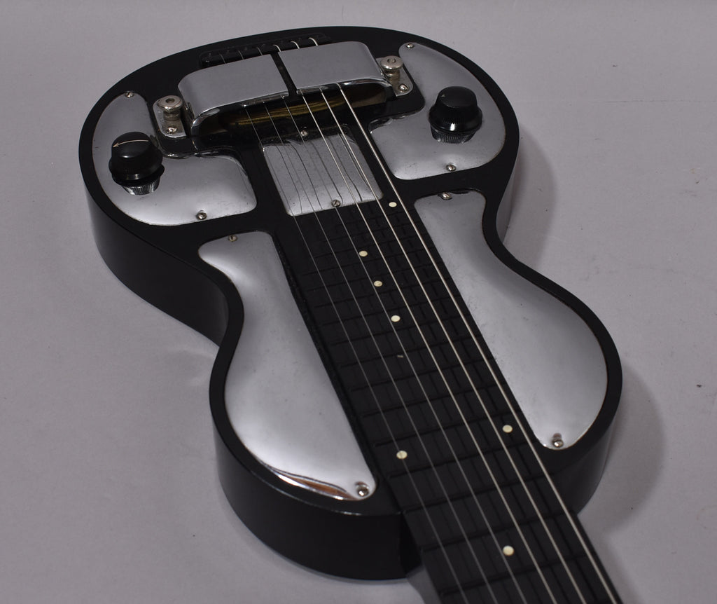 c. 1937 Rickenbacker Electro Model B Lap Steel Bakelite Chrome w/OHSC