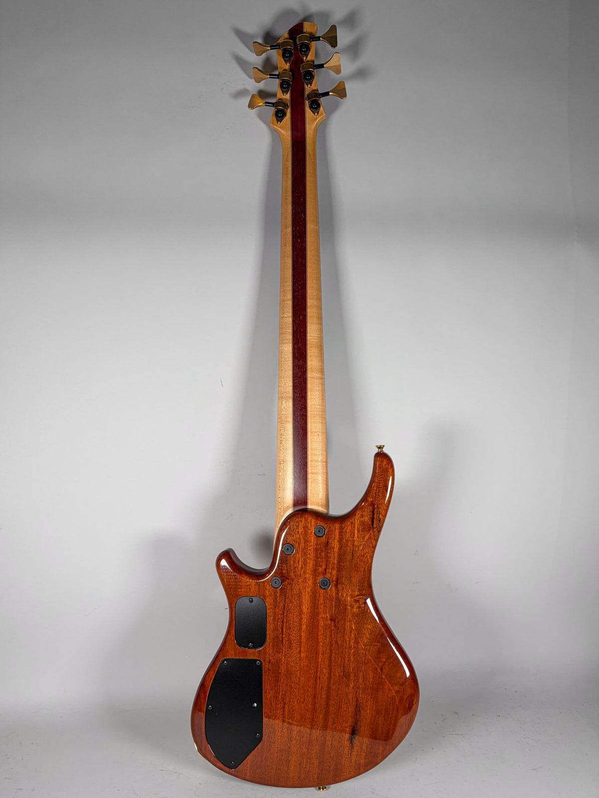 Roscoe SKB 6-String Bass Natural Finish w/OSSC