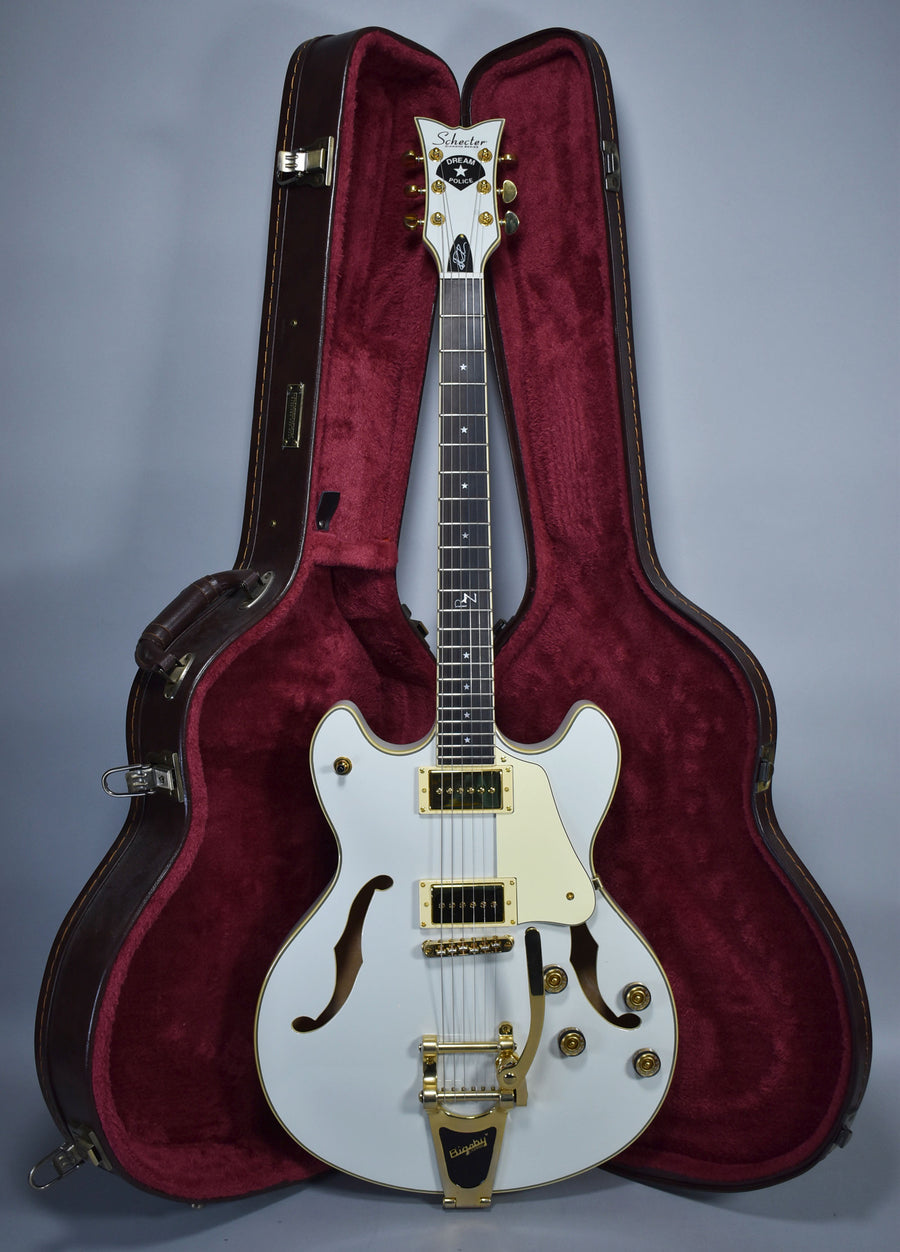 2019 Schecter Robin Zander Corsair Gloss White w/HSC