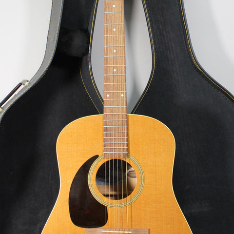 Seagull-S6-Cedar-GT-Left-Handed-1