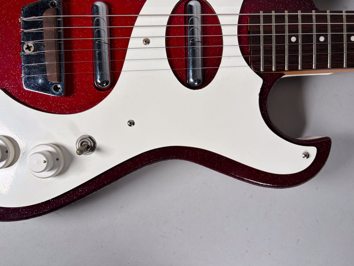 Circa 1960 's Silvertone Model 1457 Guitar And Amplifier "Amp In Case" Red Sparkle