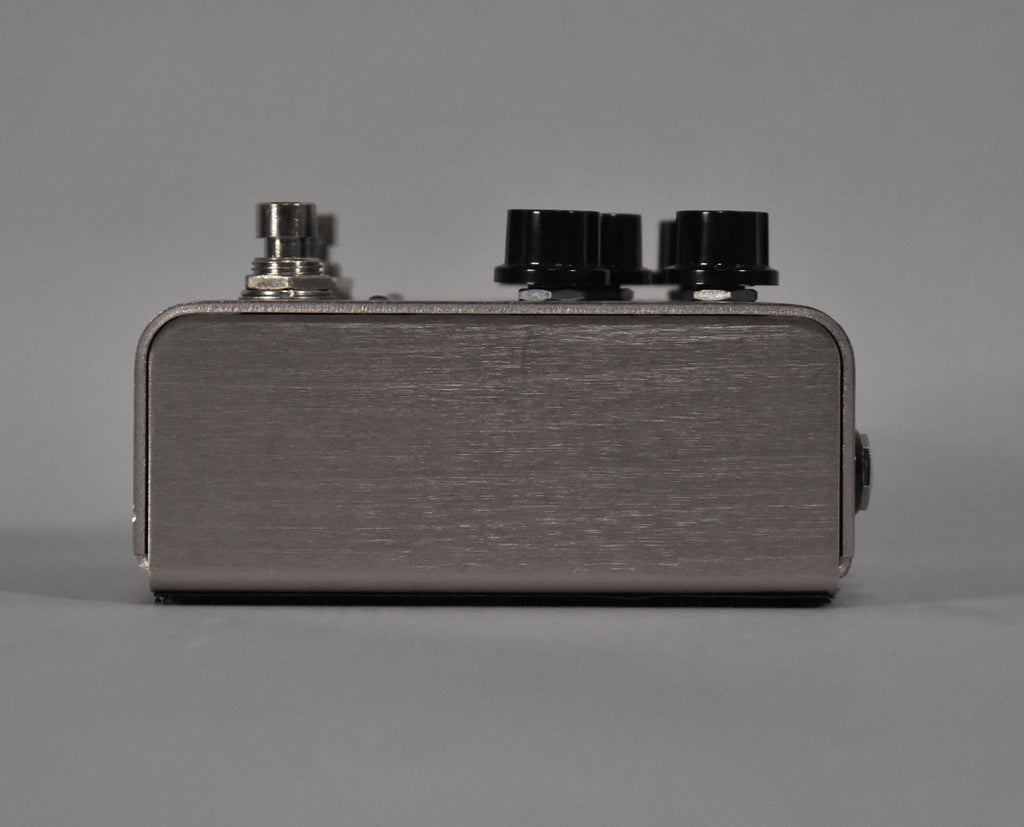 Strymon Deco V2 Tape Saturation & Double Tracker Effects Pedal