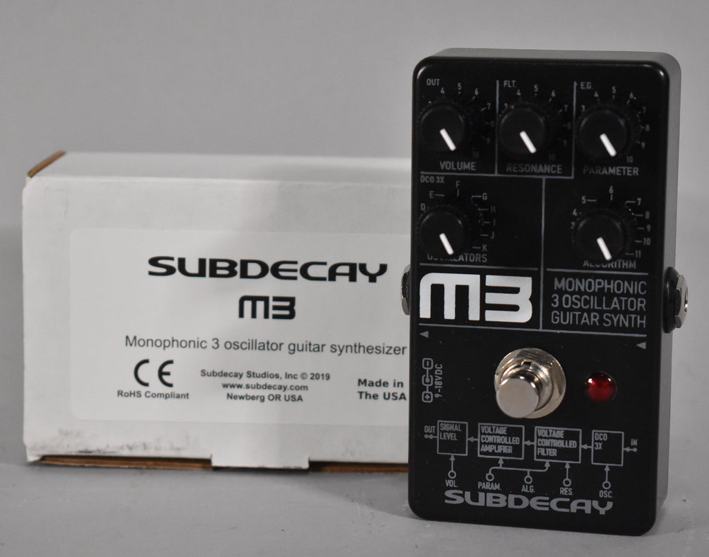 SubdecayMonophonic3OscillatorGuitarSynthPedalImperialVintageGuitars_0382