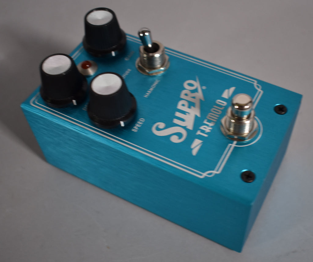 Supro 1310 Tremolo Pedal