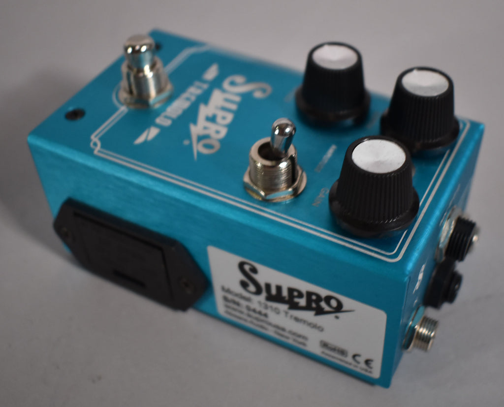 Supro 1310 Tremolo Pedal