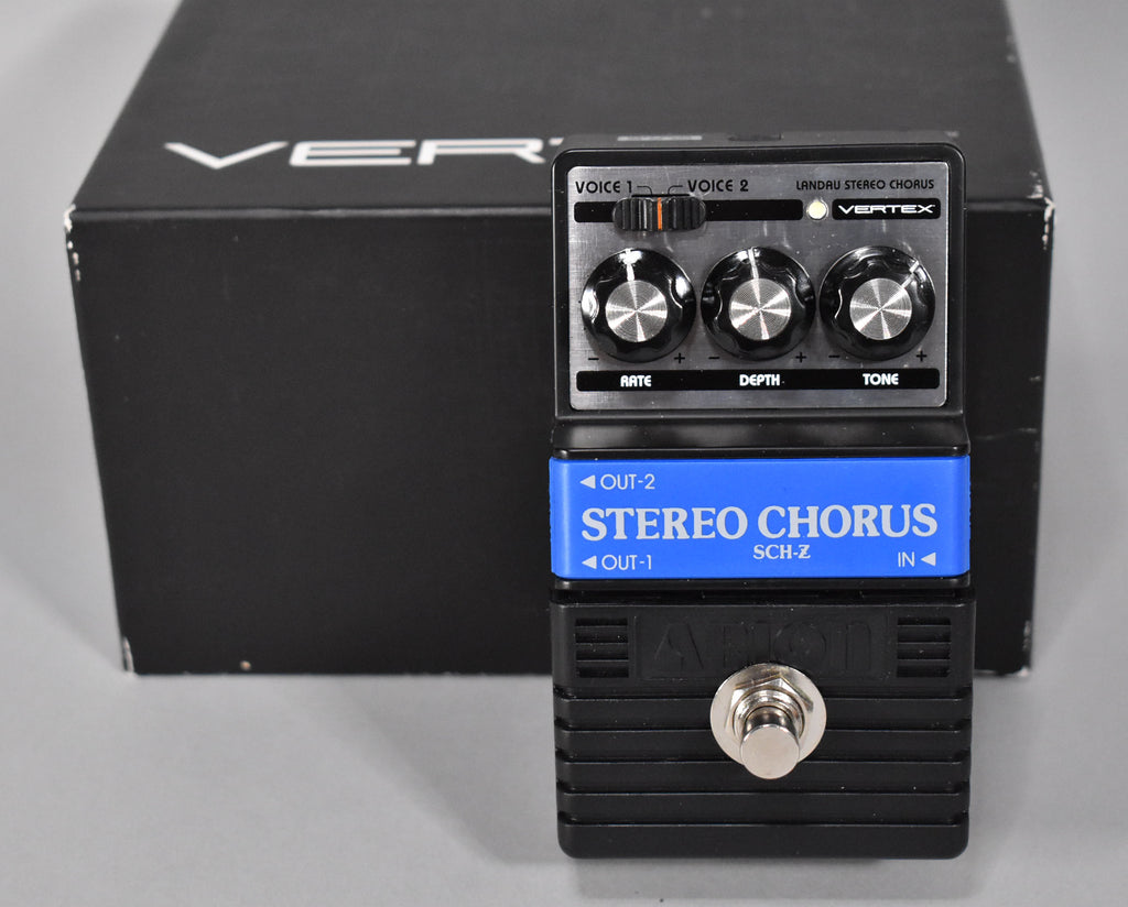Vertex-Effects-Landau-Stereo-Chorus-Sell-Your-Guitar-Vintage-Guitar-Store