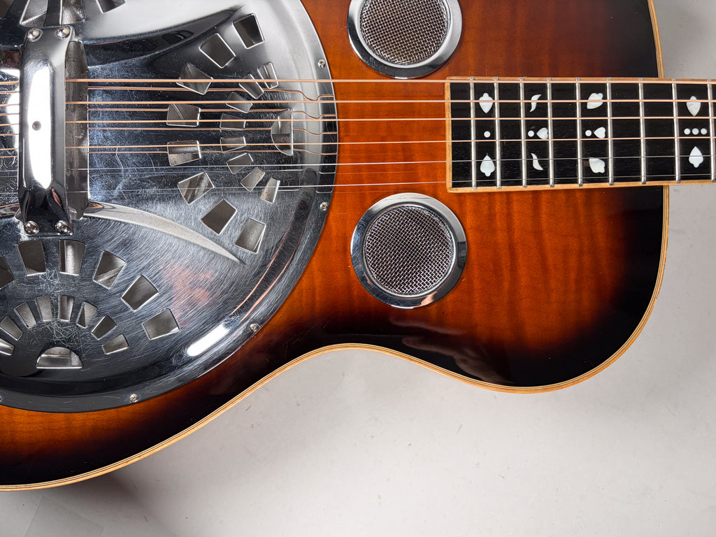 Gold Tone Paul Beard Deluxe Roundneck Resonator Sunburst Finish w/OHSC