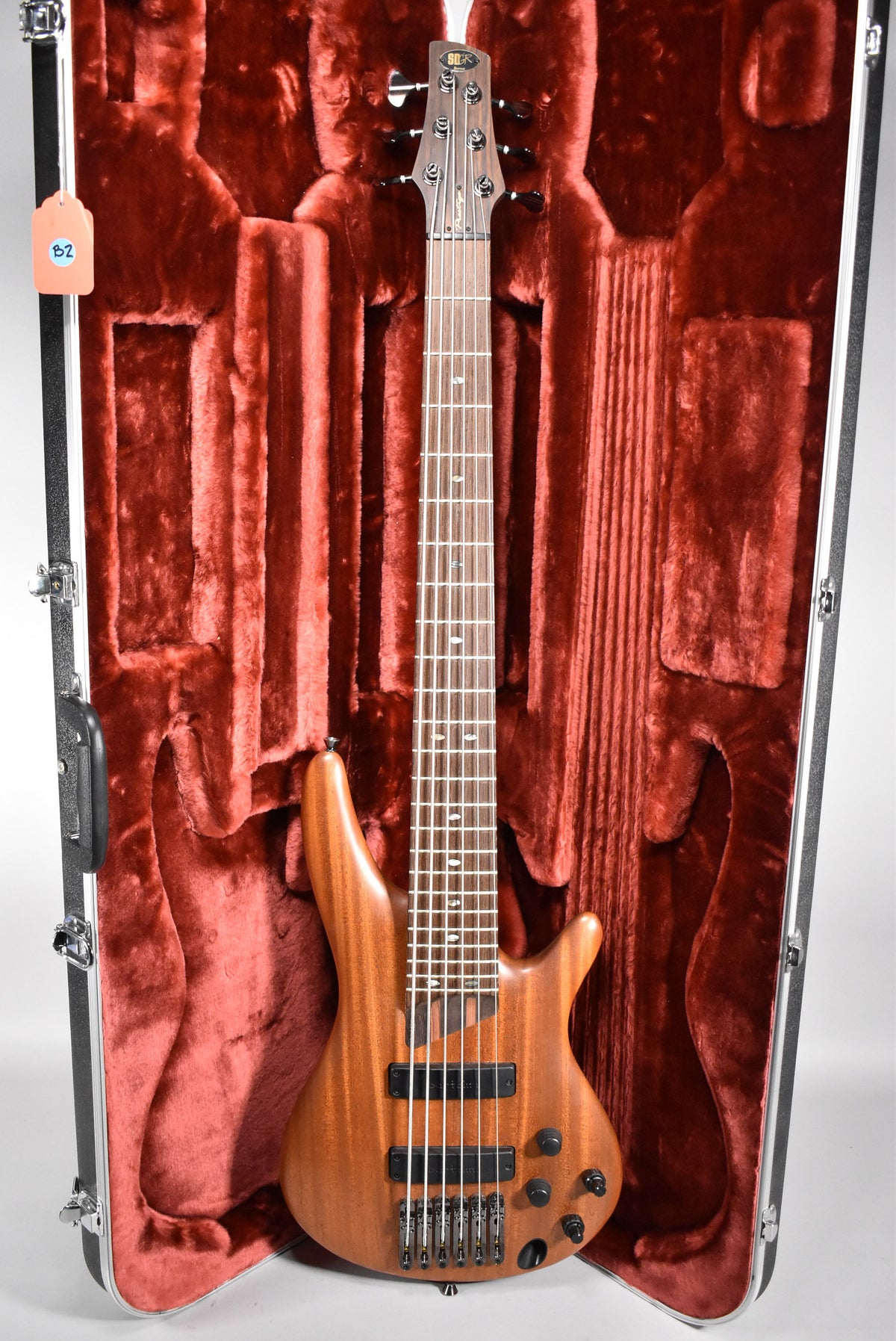 ibanezsoundgear6stringbass1_12