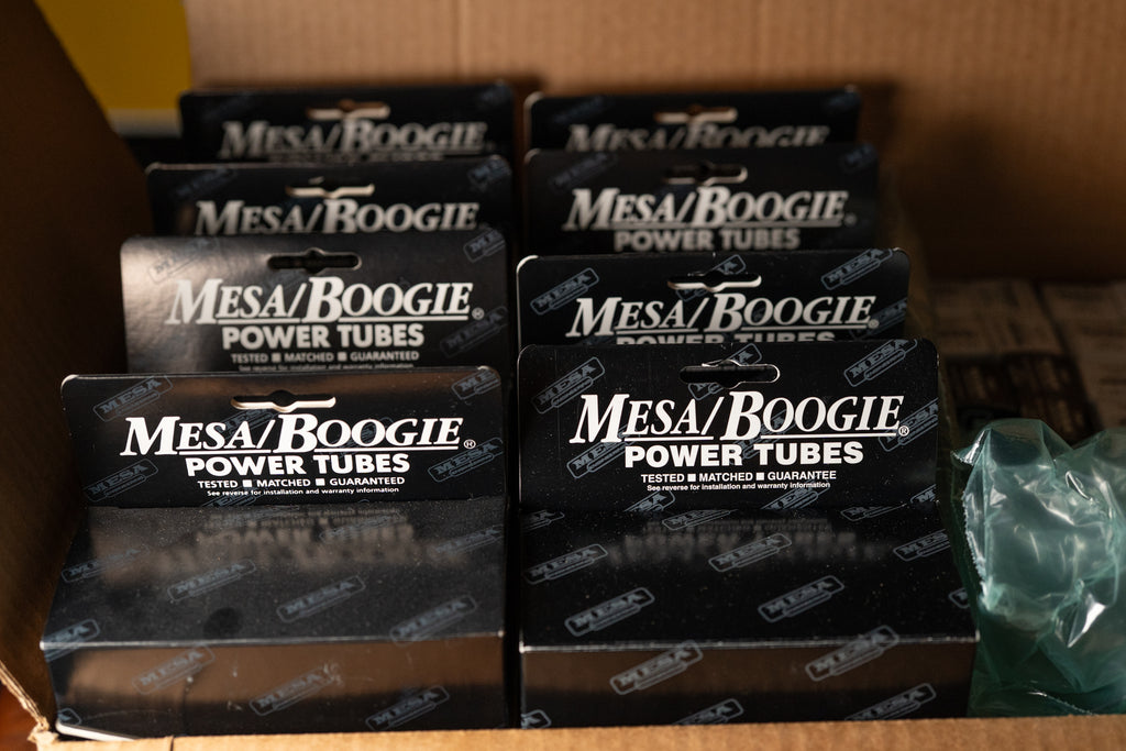 Mesa Boogie Mark IV B Short Chassis Wood Wicker Imbuia w/Two 1x12" Thiele Cabs Roadcases