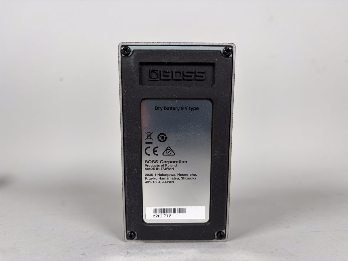 Boss DS-1  Distortion 40th Anniversary MIJ Effect Pedal w/Box