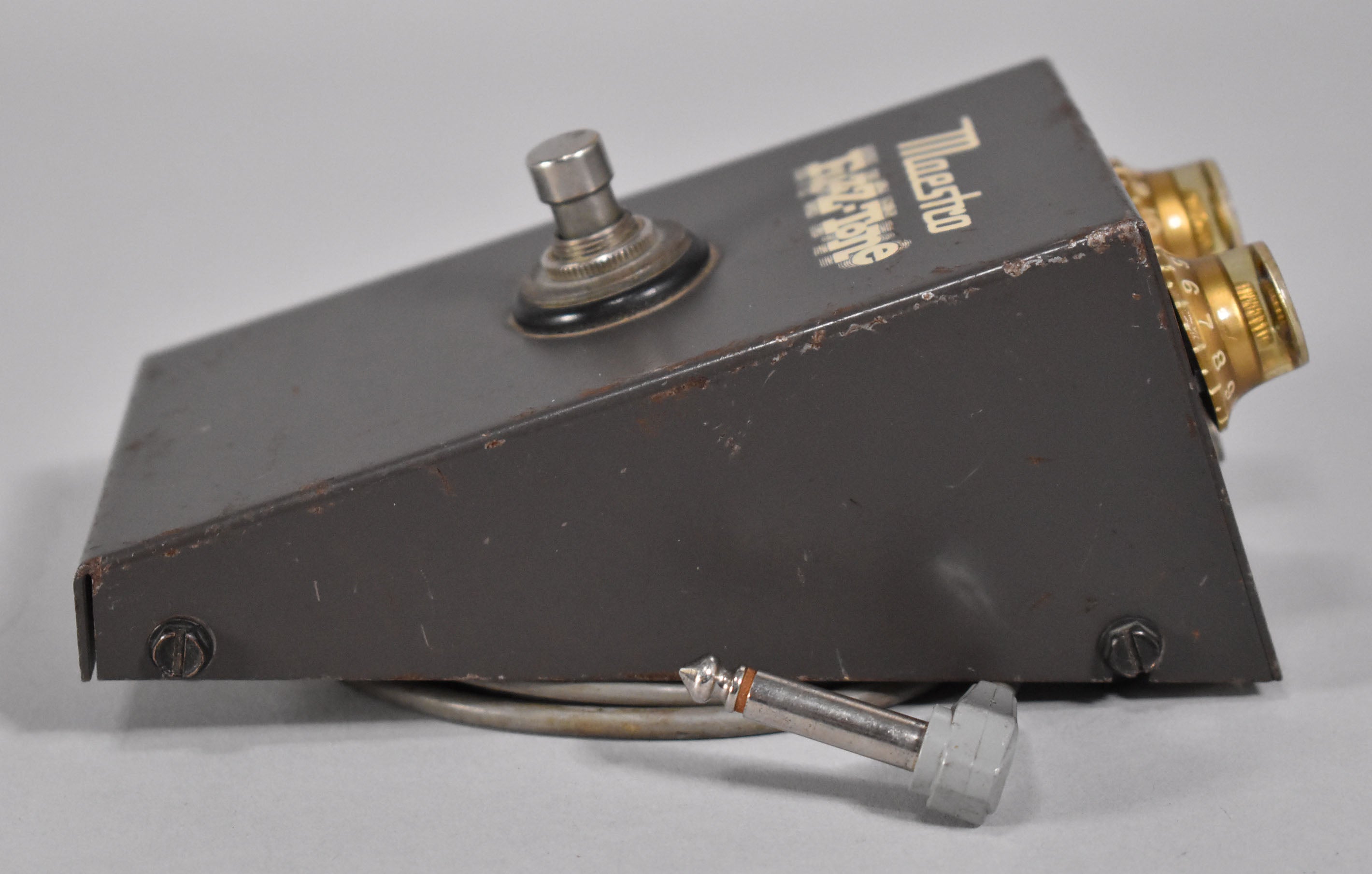 1960s Maestro FZ-1A Fuzz Tone Effect Pedal Grey – Imperial Vintage