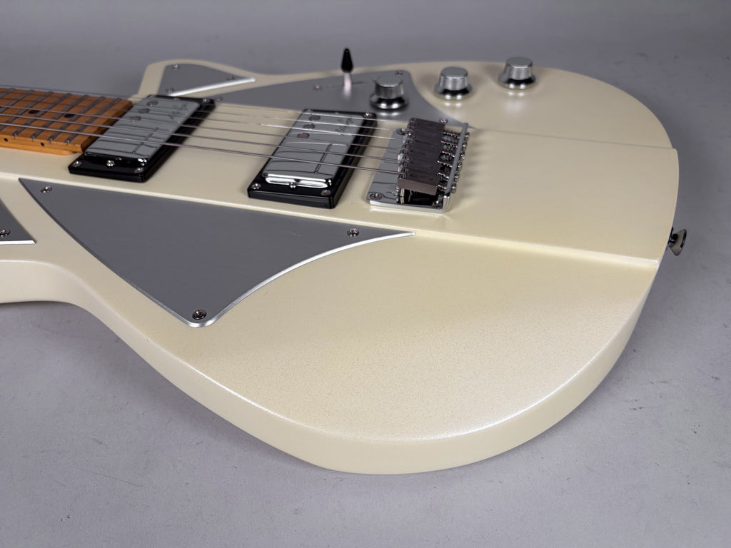 Reverend BC1 Billy Corgan Signature Matte White Finish w/HSC