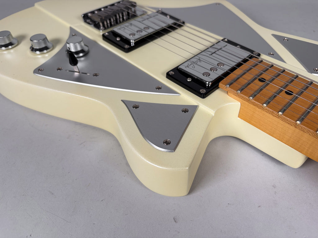 Reverend BC1 Billy Corgan Signature Matte White Finish w/HSC