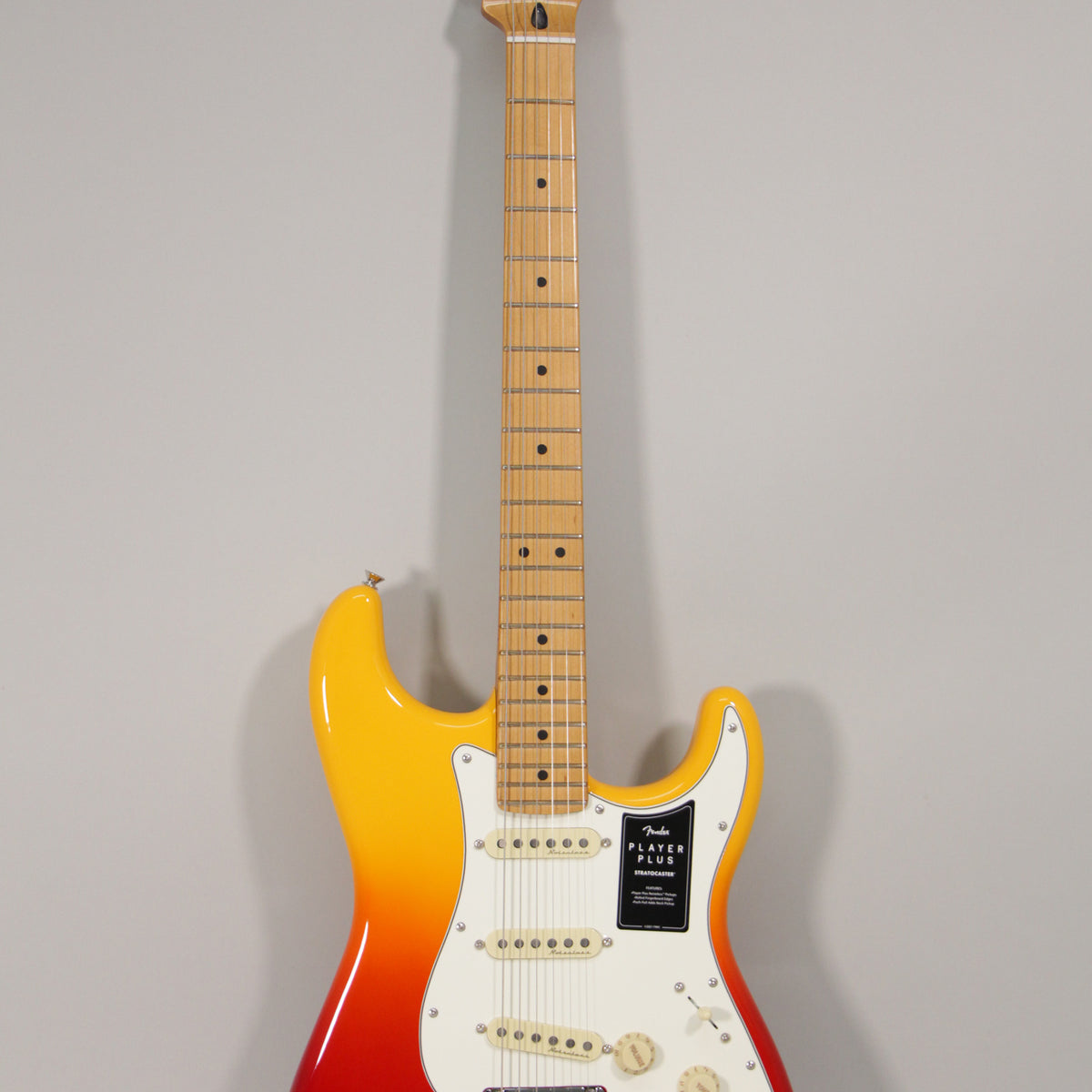 2022-Fender-Player-Plus-