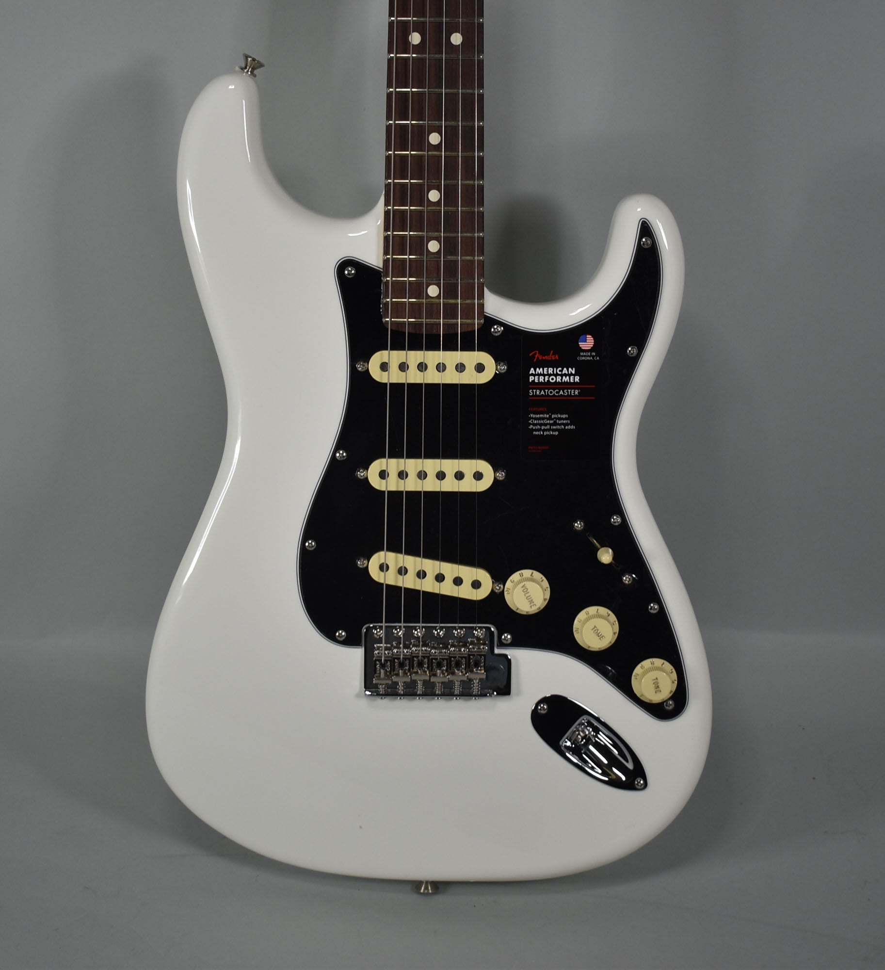 2022 Fender American Performer Stratocaster Arctic White Finish w