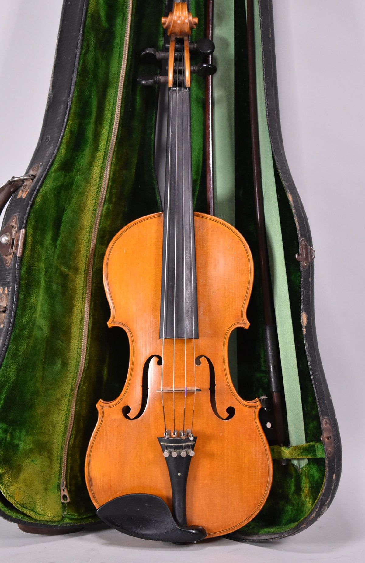 1926 Neuner & Hornsteiner 4/4 Violin Natural Finish w/OHSC